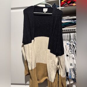 Tricolor cardigan